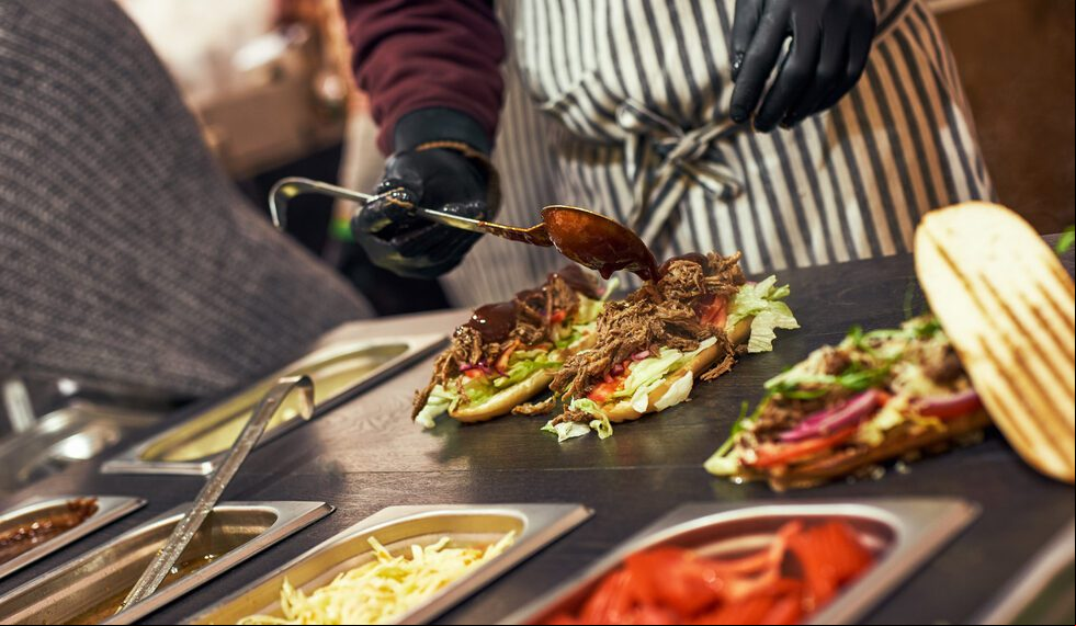 Outback, iFood e Chilli Beans debatem futuro da alimentação no Connection Foodservice
